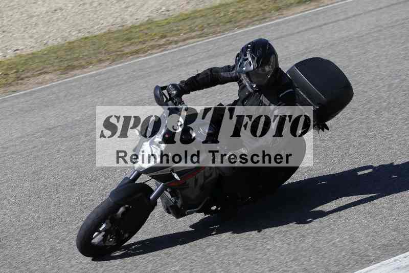 /01 02.04.2026 MAZ ADR/Gruppe rot/13